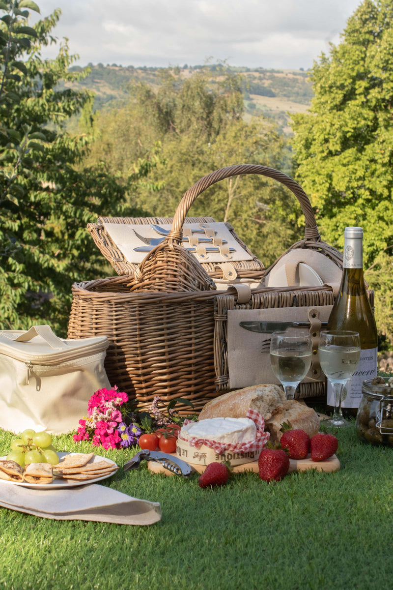 Fitted Wicker Boat Hamper Example With View