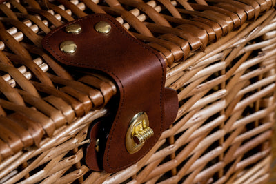 Light Steamed Small Chest Hamper Detail