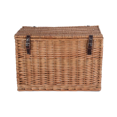 24" Light Steamed Chest Hamper Buckle Detail