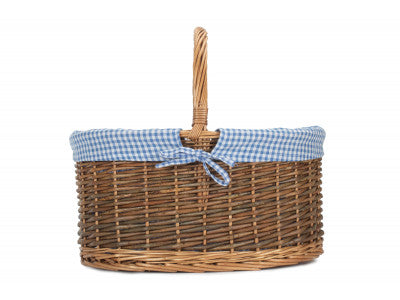 Country Oval Shopper with Blue & White Checked Lining