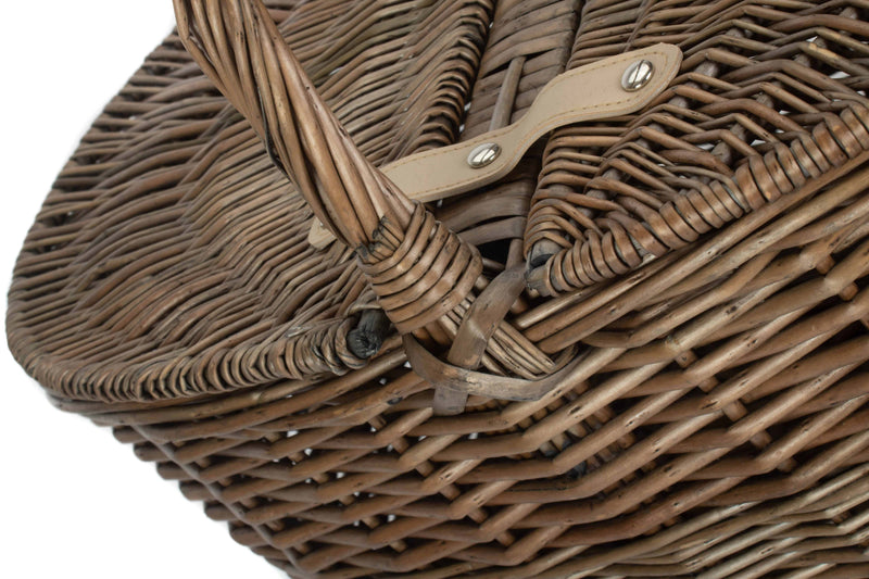 Deep Antique Wash Oval Picnic Basket Detail