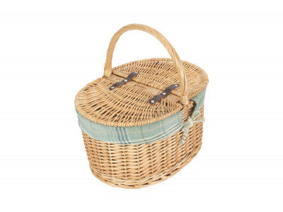 Buff Oval Picnic Basket with Cream Tartan Lining