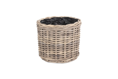 Round rattan planter with plastic lining